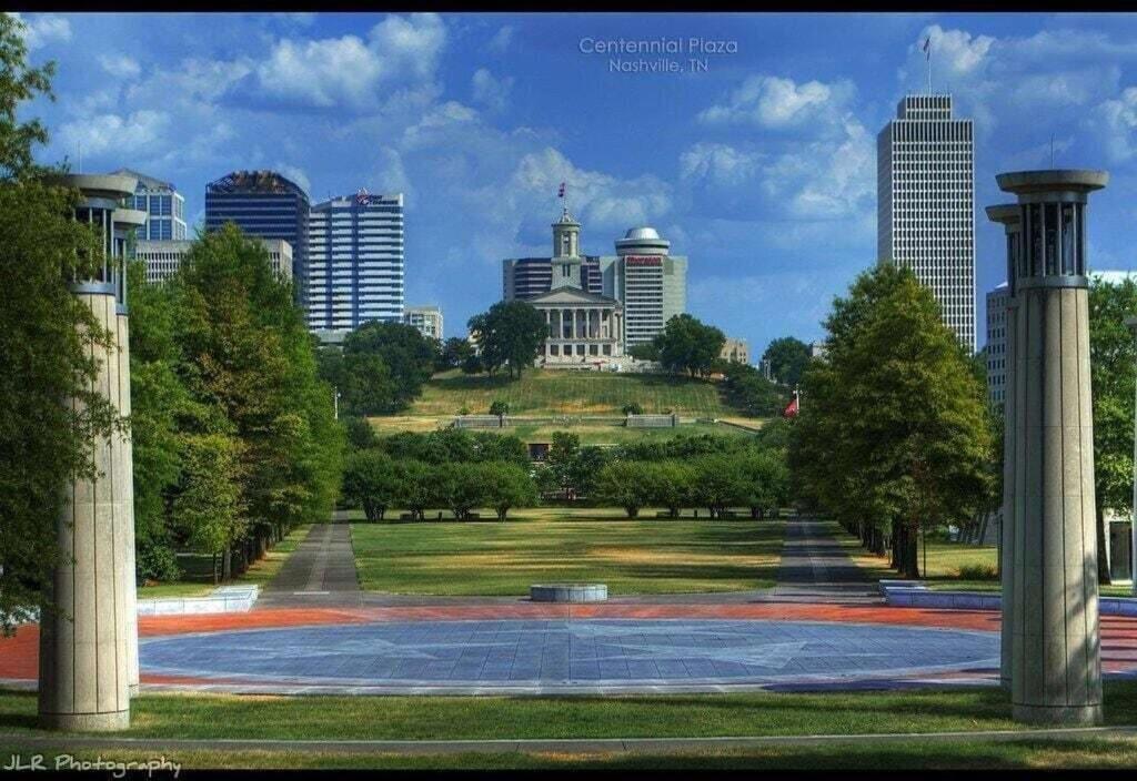 Nash Gold Private Condo - 2Bed, 2Bath, Sleep 6, 25 Min Walk To Broadway And All Nashville Attractions, Pool, Gym Bagian luar foto